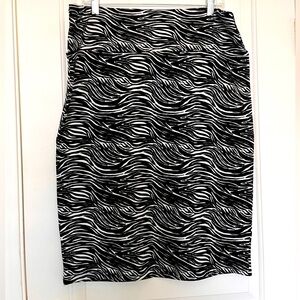 LuLaRoe Cassie Black and White Zebra Stripe Pencil Skirt 2 XL